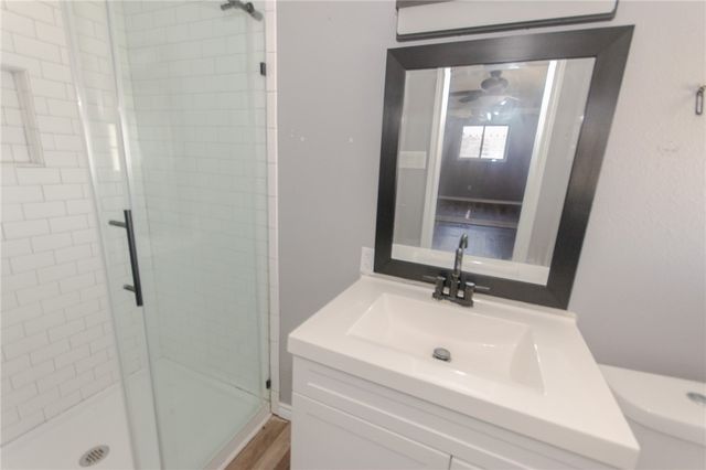 1023 Southcliff Dr, Portland, TX 78374