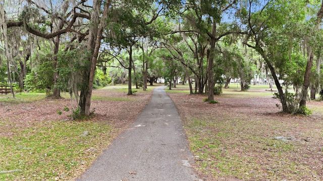 10639 SE SUNSET HARBOR ROAD, Summerfield, FL 34491