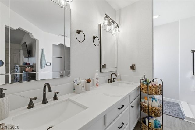 2100 Iroquois Avenue, Pahrump, NV 89048
