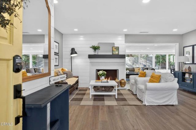 1328 Mariposa Drive, Santa Paula, CA 93060