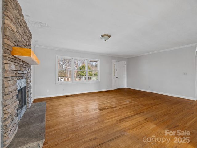 1020 Blanton Street, Columbus, NC 28722