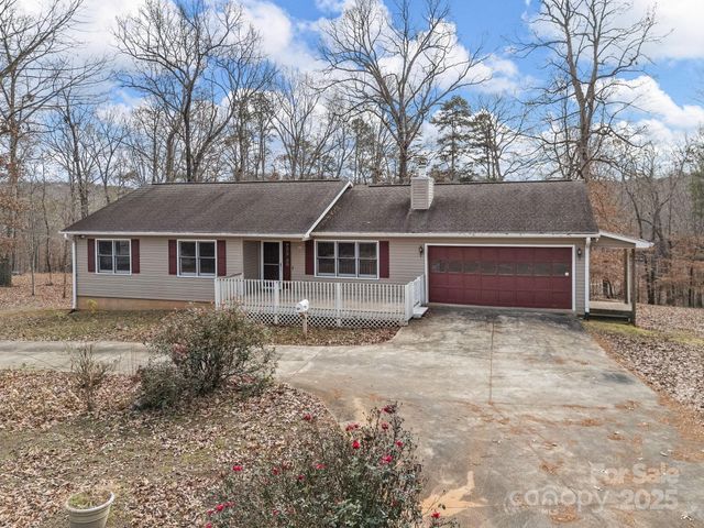 1020 Blanton Street, Columbus, NC 28722