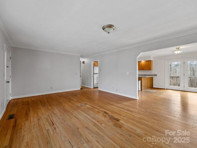 1020 Blanton Street, Columbus, NC 28722