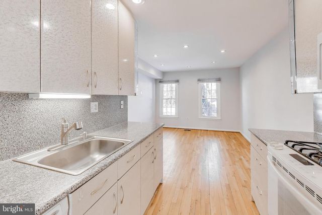 22 SHAGBARK CT, Rockville, MD 20852