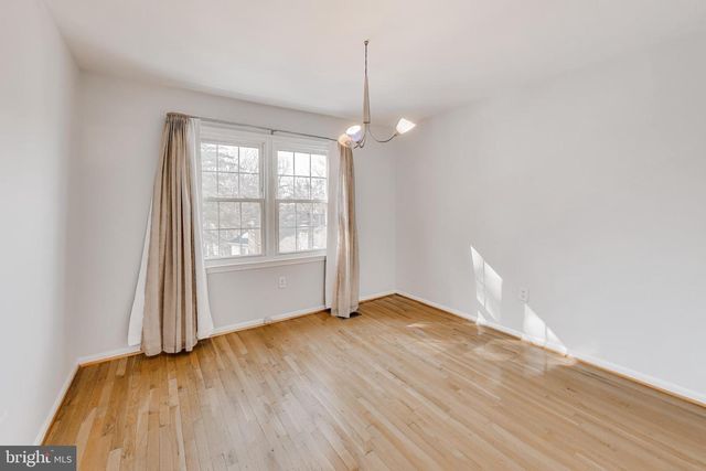 22 SHAGBARK CT, Rockville, MD 20852