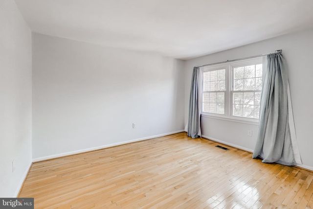 22 SHAGBARK CT, Rockville, MD 20852