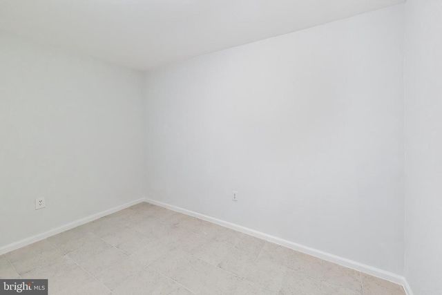 22 SHAGBARK CT, Rockville, MD 20852