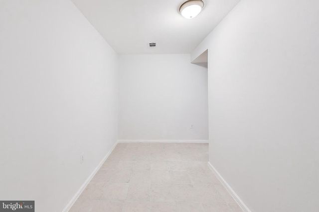 22 SHAGBARK CT, Rockville, MD 20852