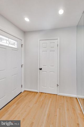 22 SHAGBARK CT, Rockville, MD 20852