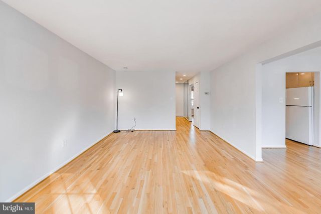 22 SHAGBARK CT, Rockville, MD 20852