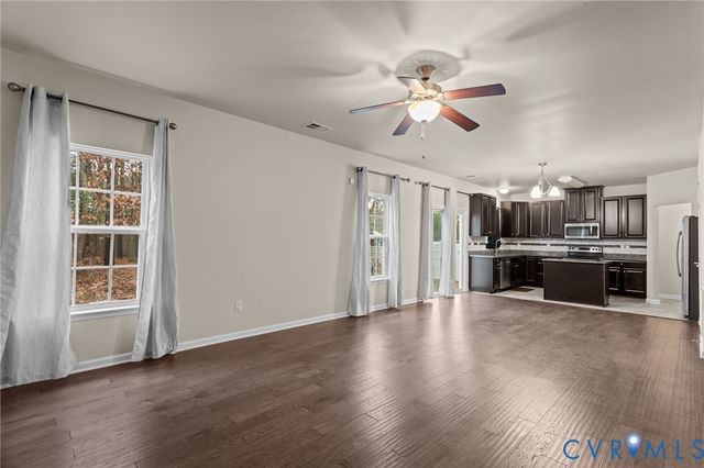 1724 Camerons Landing Blvd, Hopewell, VA 23860