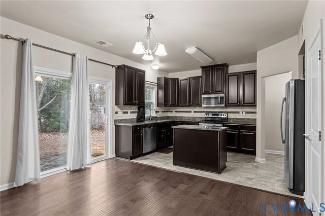 1724 Camerons Landing Blvd, Hopewell, VA 23860