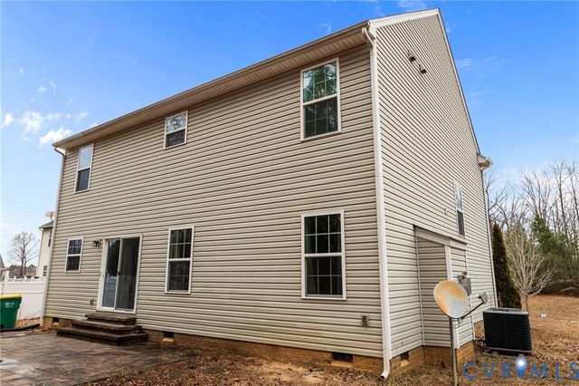 1724 Camerons Landing Blvd, Hopewell, VA 23860