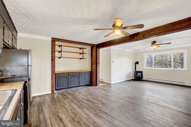 5714 SPRUCE RD, Felton, PA 17322