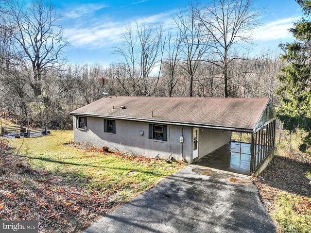 5714 SPRUCE RD, Felton, PA 17322
