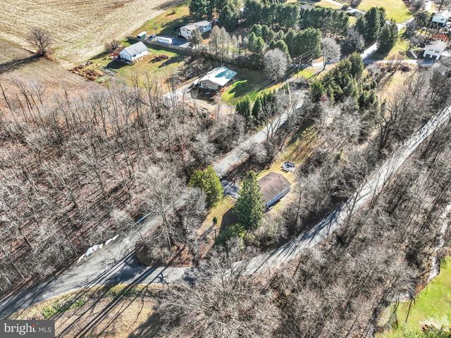 5714 SPRUCE RD, Felton, PA 17322