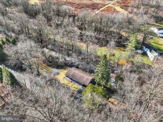 5714 SPRUCE RD, Felton, PA 17322