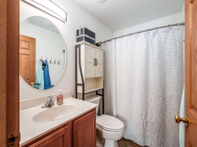 6865 Manor Crest Lane, Canal Winchester, OH 43110