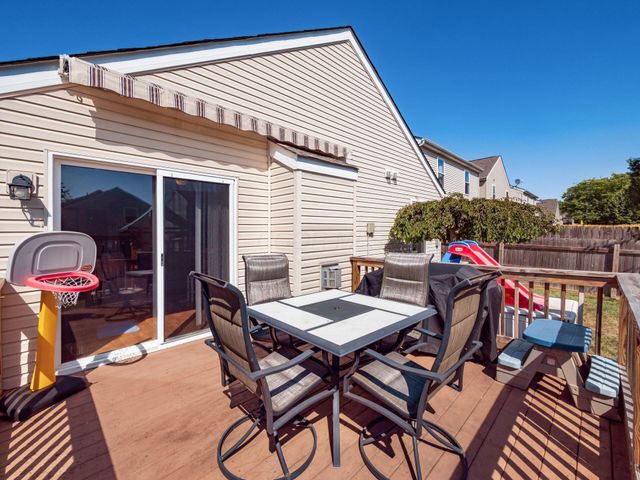 6865 Manor Crest Lane, Canal Winchester, OH 43110