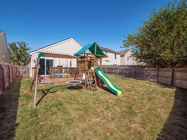6865 Manor Crest Lane, Canal Winchester, OH 43110