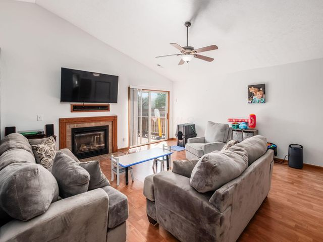 6865 Manor Crest Lane, Canal Winchester, OH 43110