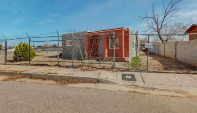 1430 Franciscan Street NE, Albuquerque, NM 87102