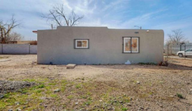 1430 Franciscan Street NE, Albuquerque, NM 87102