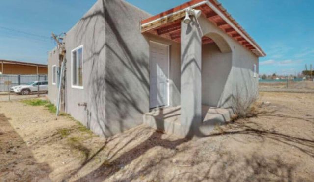 1430 Franciscan Street NE, Albuquerque, NM 87102