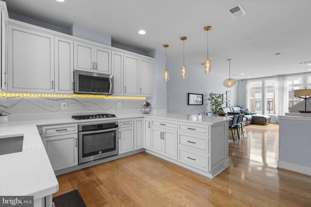 8087 TRIBECA ST, Rockville, MD 20855