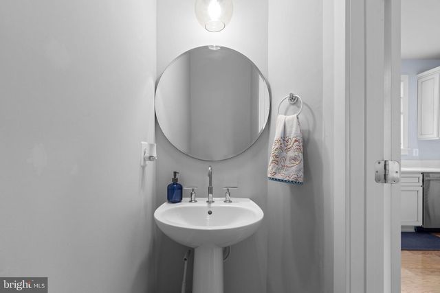 8087 TRIBECA ST, Rockville, MD 20855