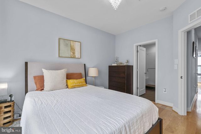 8087 TRIBECA ST, Rockville, MD 20855