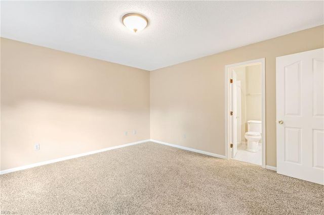892 Little Dean CIR, Newport News, VA 23608