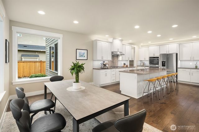 1435 242nd Place SE, Bothell, WA 98021