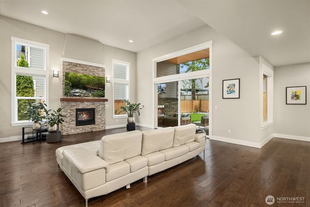 1435 242nd Place SE, Bothell, WA 98021