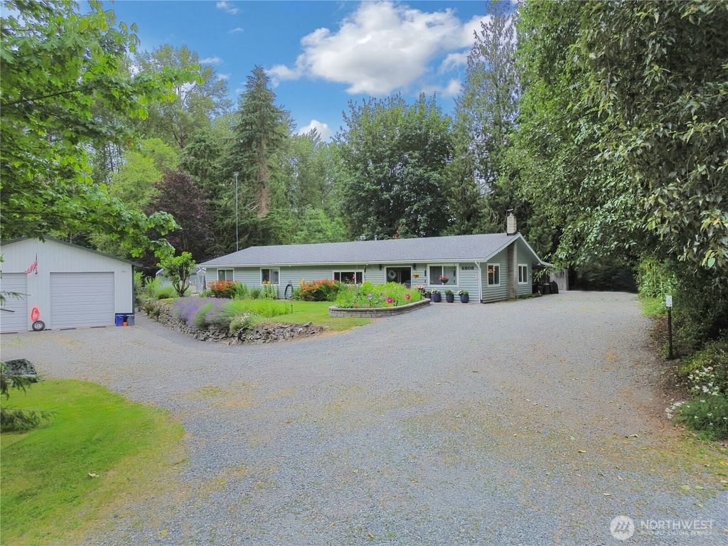 6808 243rd Avenue E, Buckley, WA 98321