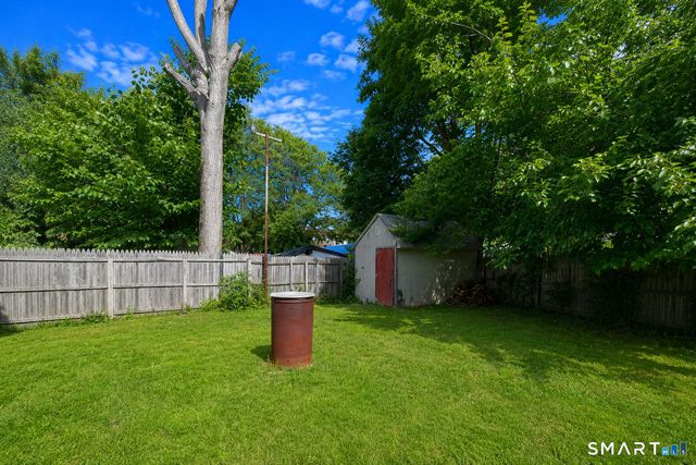 17 Kinney Street, Torrington, CT 06790