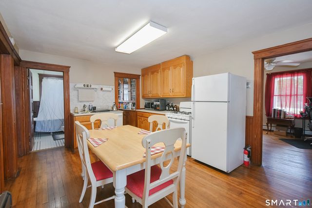 17 Kinney Street, Torrington, CT 06790