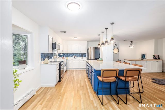 28 Deepwood Drive, Bethel, CT 06801