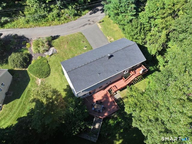 28 Deepwood Drive, Bethel, CT 06801