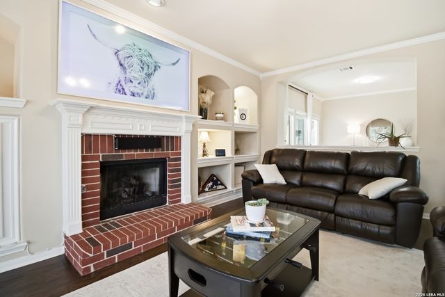 9902 Alms Park Dr, San Antonio, TX 78250