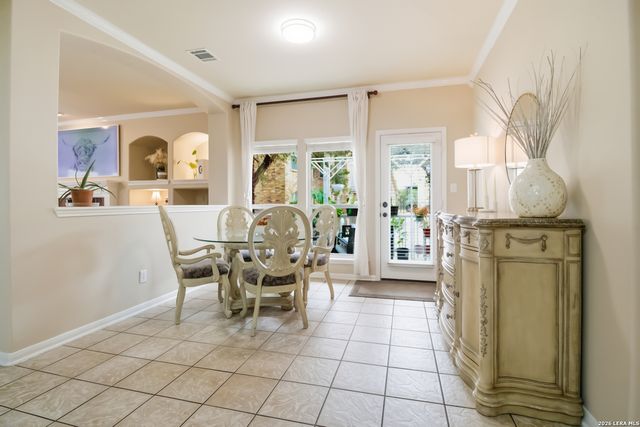 9902 Alms Park Dr, San Antonio, TX 78250