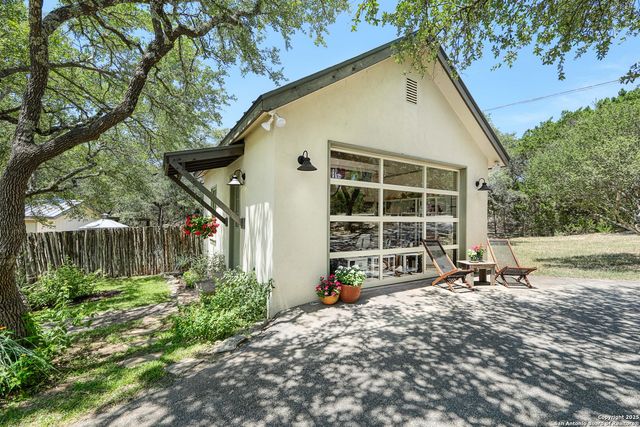 815 OLD BOERNE ROAD, Bulverde, TX 78163