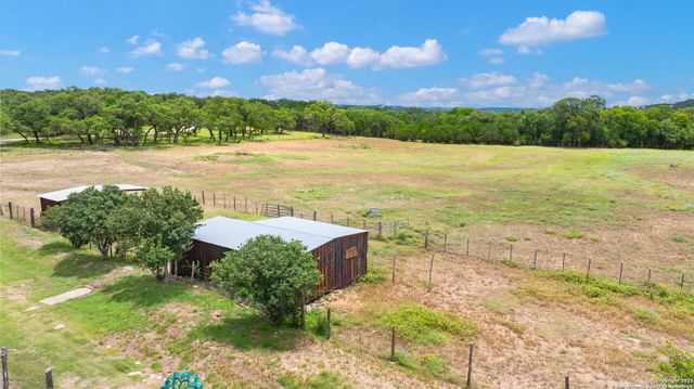 815 OLD BOERNE ROAD, Bulverde, TX 78163