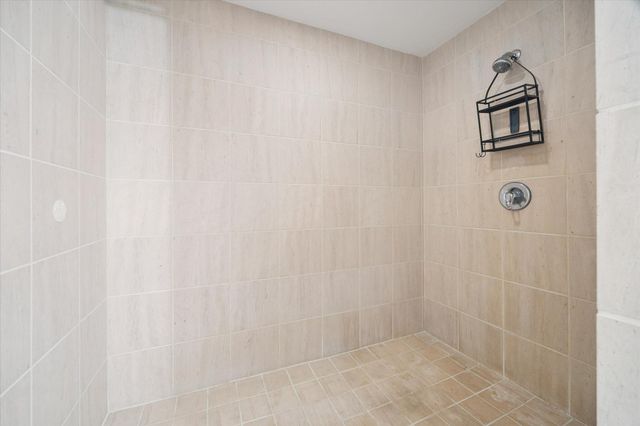 1401 Calumet Street 500, Houston, TX 77004