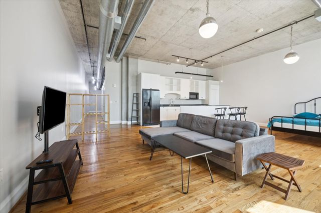 1401 Calumet Street 500, Houston, TX 77004