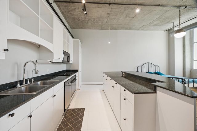 1401 Calumet Street 500, Houston, TX 77004