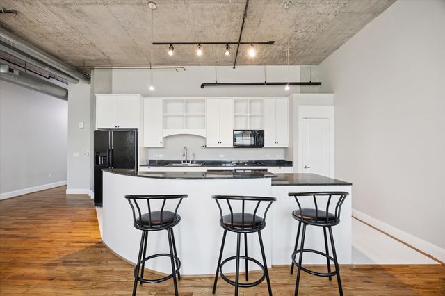 1401 Calumet Street 500, Houston, TX 77004