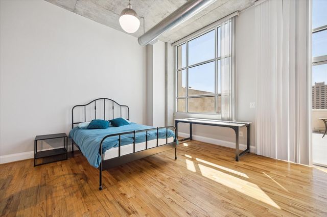 1401 Calumet Street 500, Houston, TX 77004