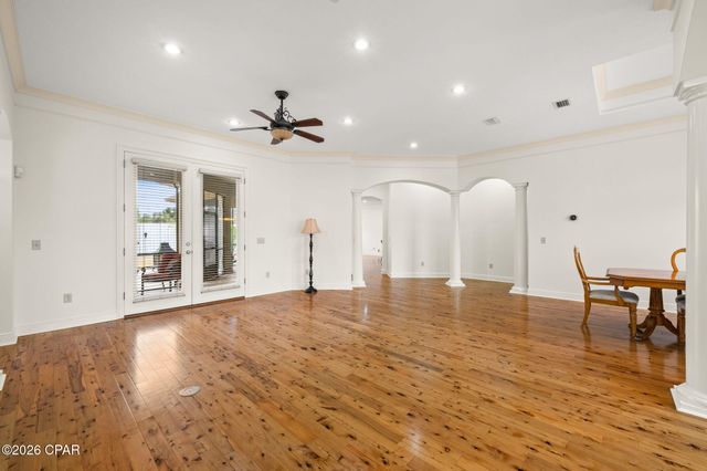 140 Cottonwood Circle, Lynn Haven, FL 32444