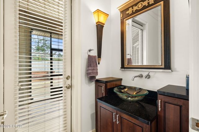 140 Cottonwood Circle, Lynn Haven, FL 32444